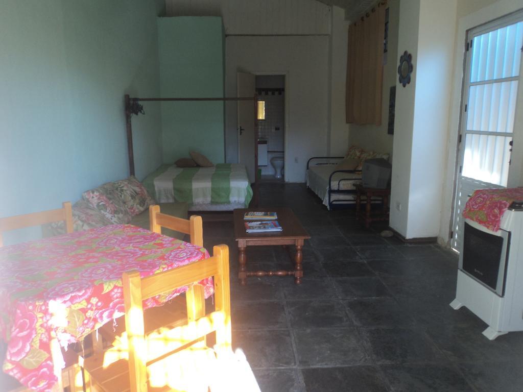 Ubatuba Surf Spot Bed & Breakfast Стая снимка